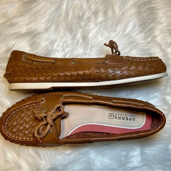 Women’s Sperry Size 7-Woven Leather Loafers - Picture 3 of 5